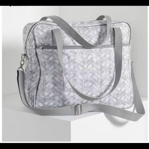 Thirty-One Overnight bag
